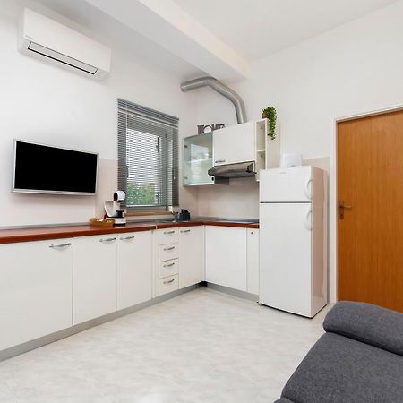 Apartman Nevera Adults Only Rovinj Exterior foto